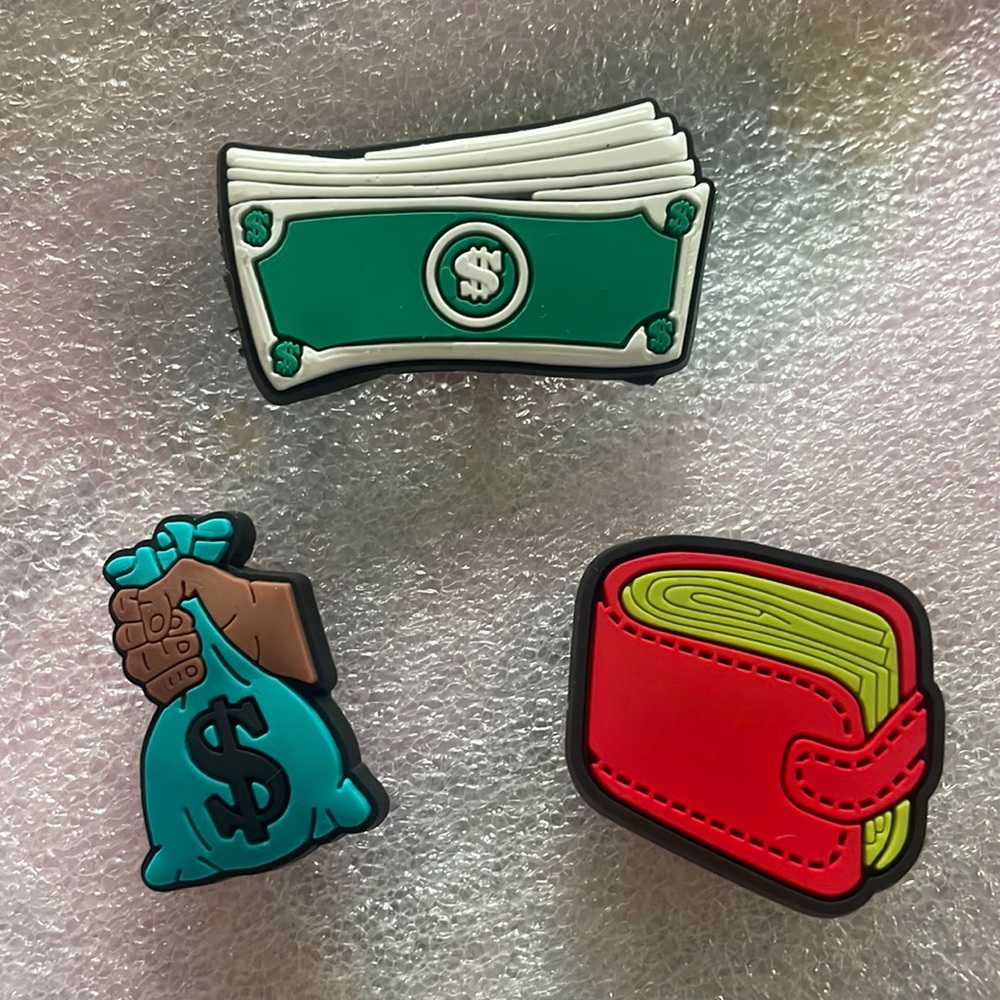 Croc charms
